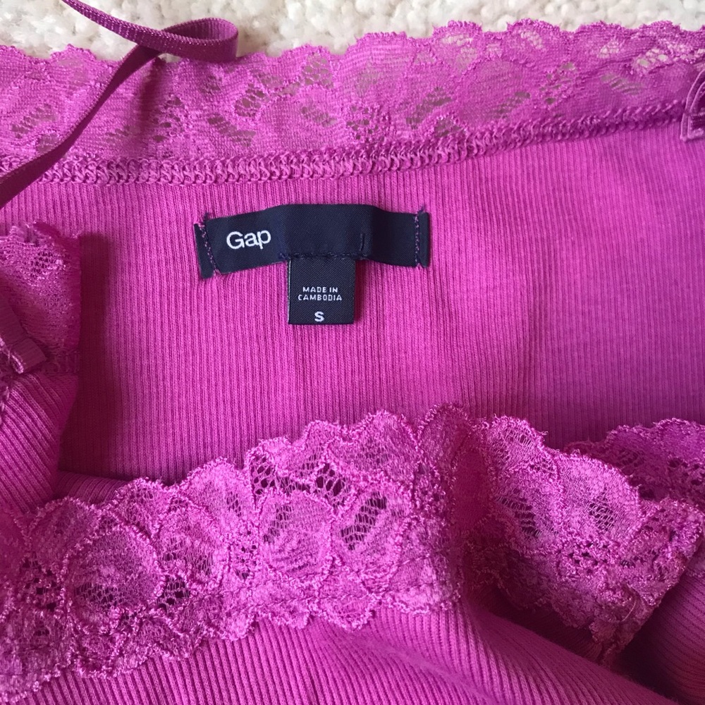 NWT Gap Lace-Trim Camisole - Picture 5 of 5